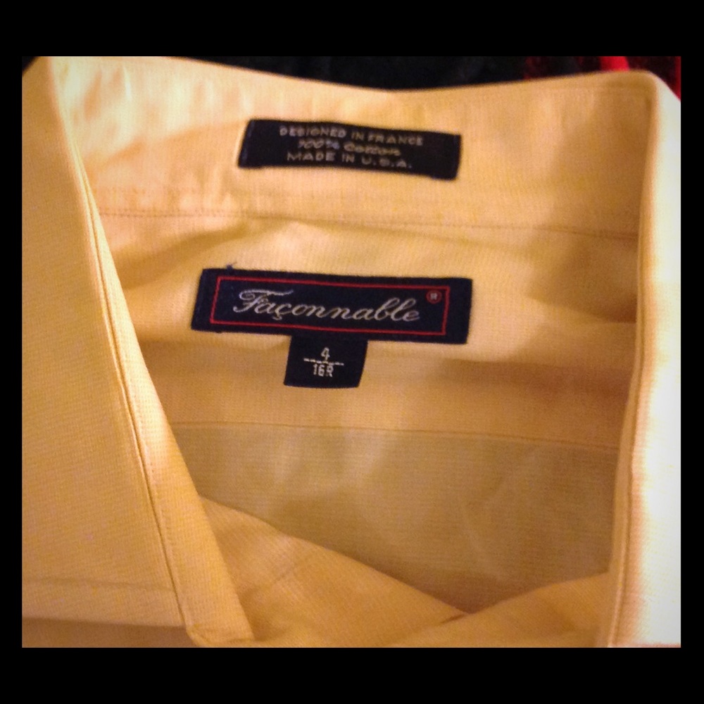 Faconable  button down dress shirt